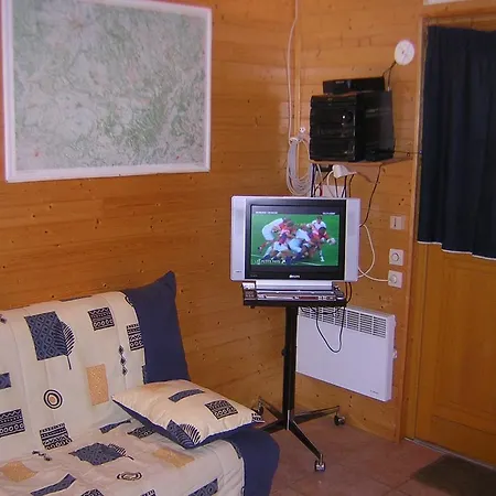 Holiday home Gite-duplex La K-bane 3 Impasse Des Jardins Piscine Et Jacuzzi A 500m *